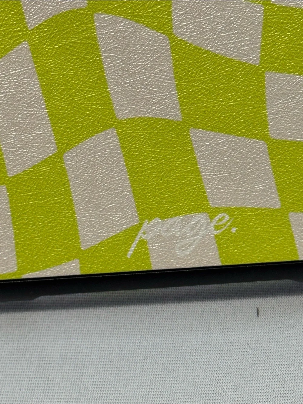 Page the Shop Good Girl Vol. 1 Kindle Case Lime Green Checkerboard